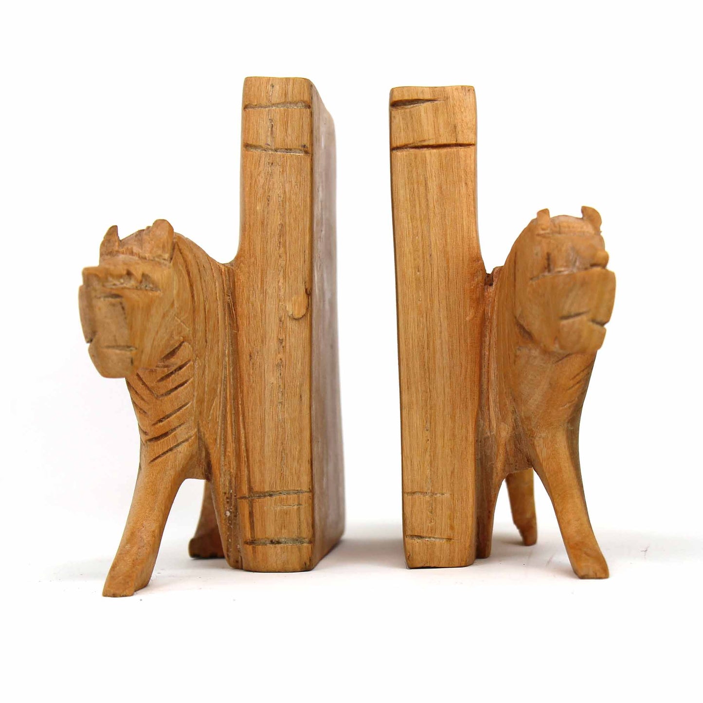 Jedando Handicrafts Carved Wood Lion Book Ends